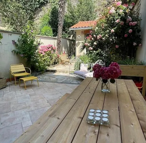 Port De Pornic. Vue Mer. Sea View. 4 Rooms. Villa *