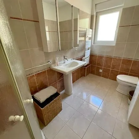 Port De Pornic. Vue Mer. Sea View. 4 Rooms. *